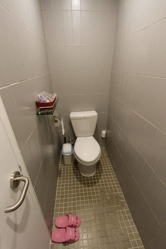 Inside Busan Hostel Exterior foto